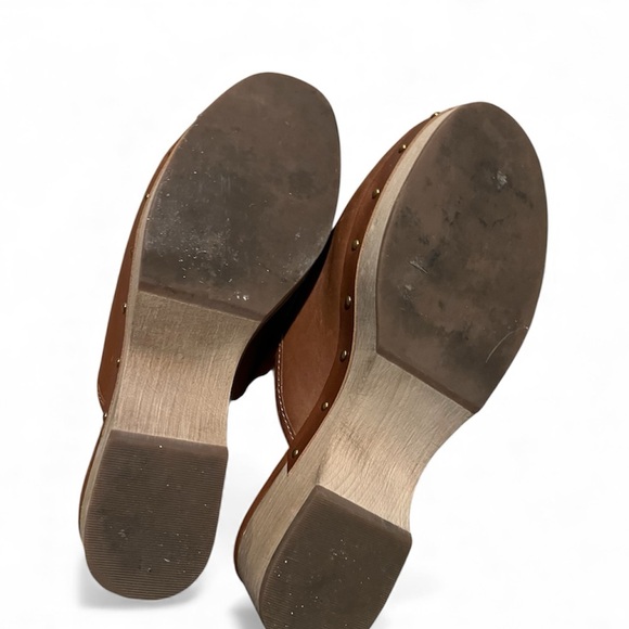 J. Crew Women's Rich Brown Leather Clogs - Picture 4 of 4